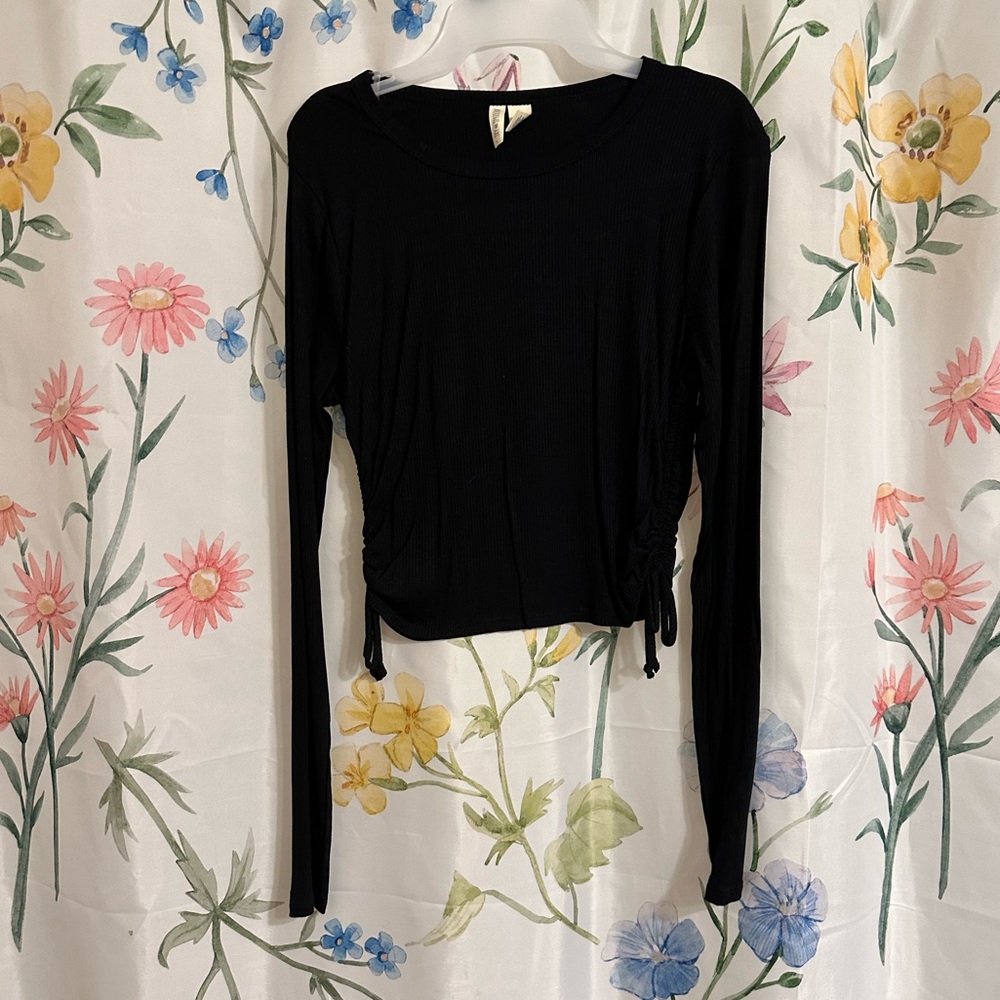 Ruched Long Sleeve Top